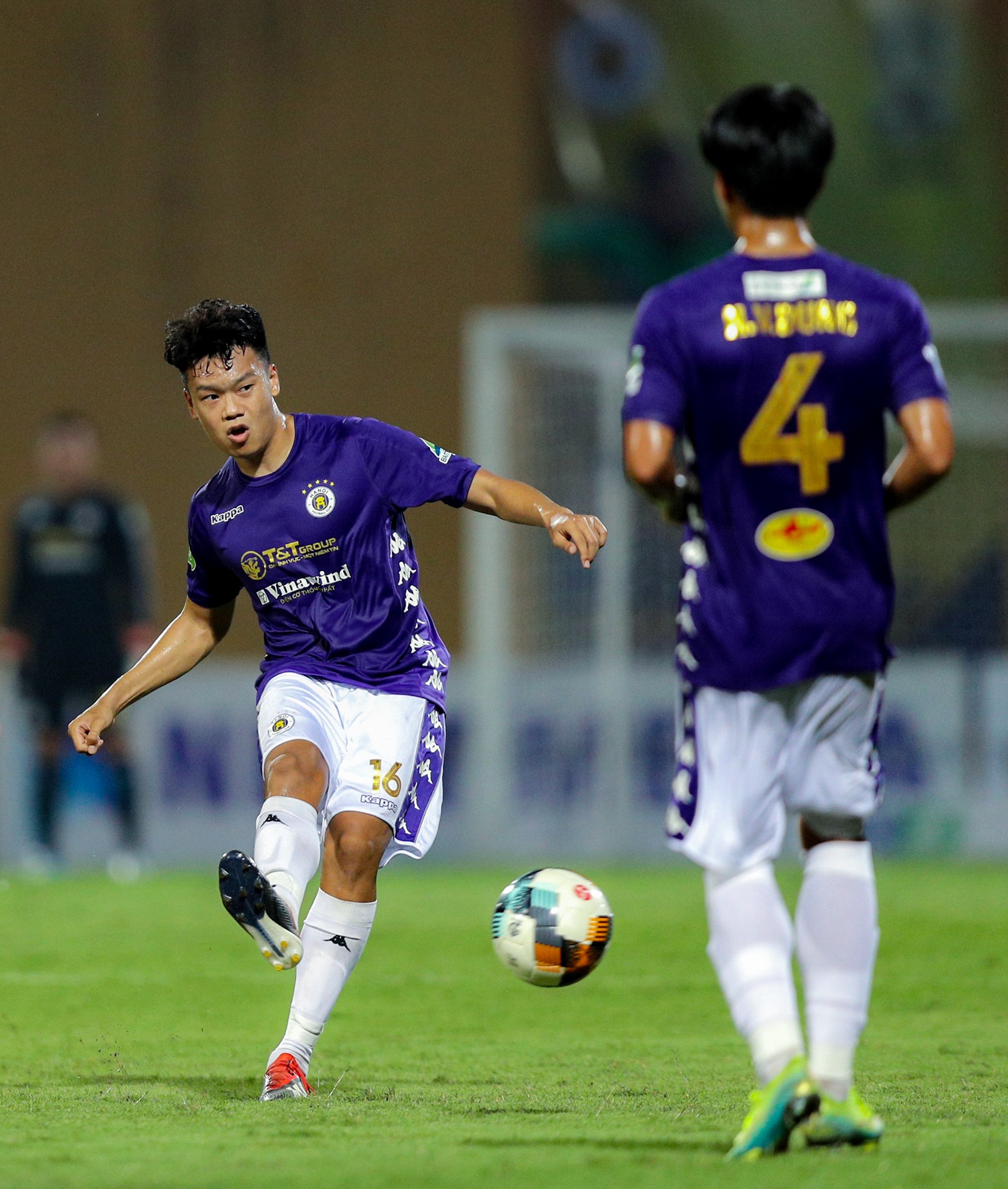 ha noi vao tu ket cup quoc gia anh 7