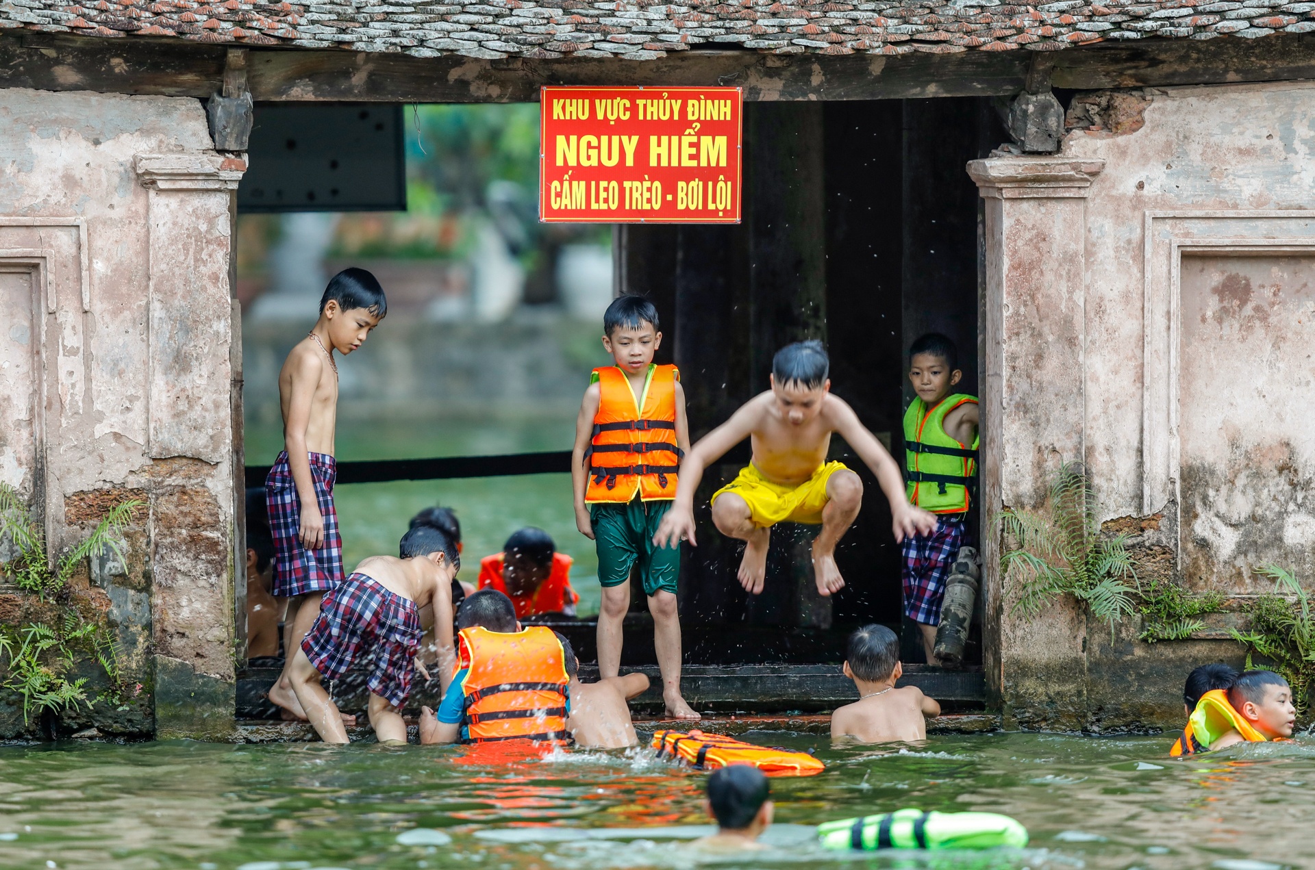 Nang nong o Ha Noi anh 13