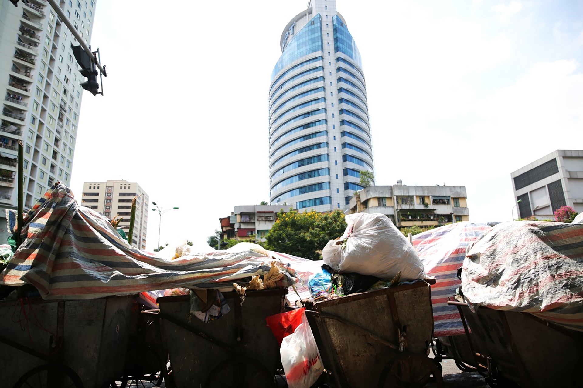 un u rac thai giua thu do anh 11