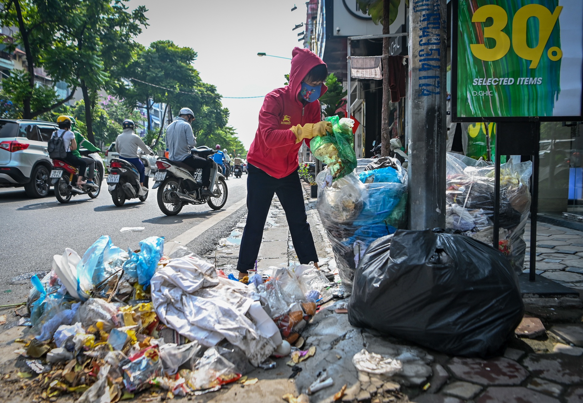 un u rac thai giua thu do anh 9