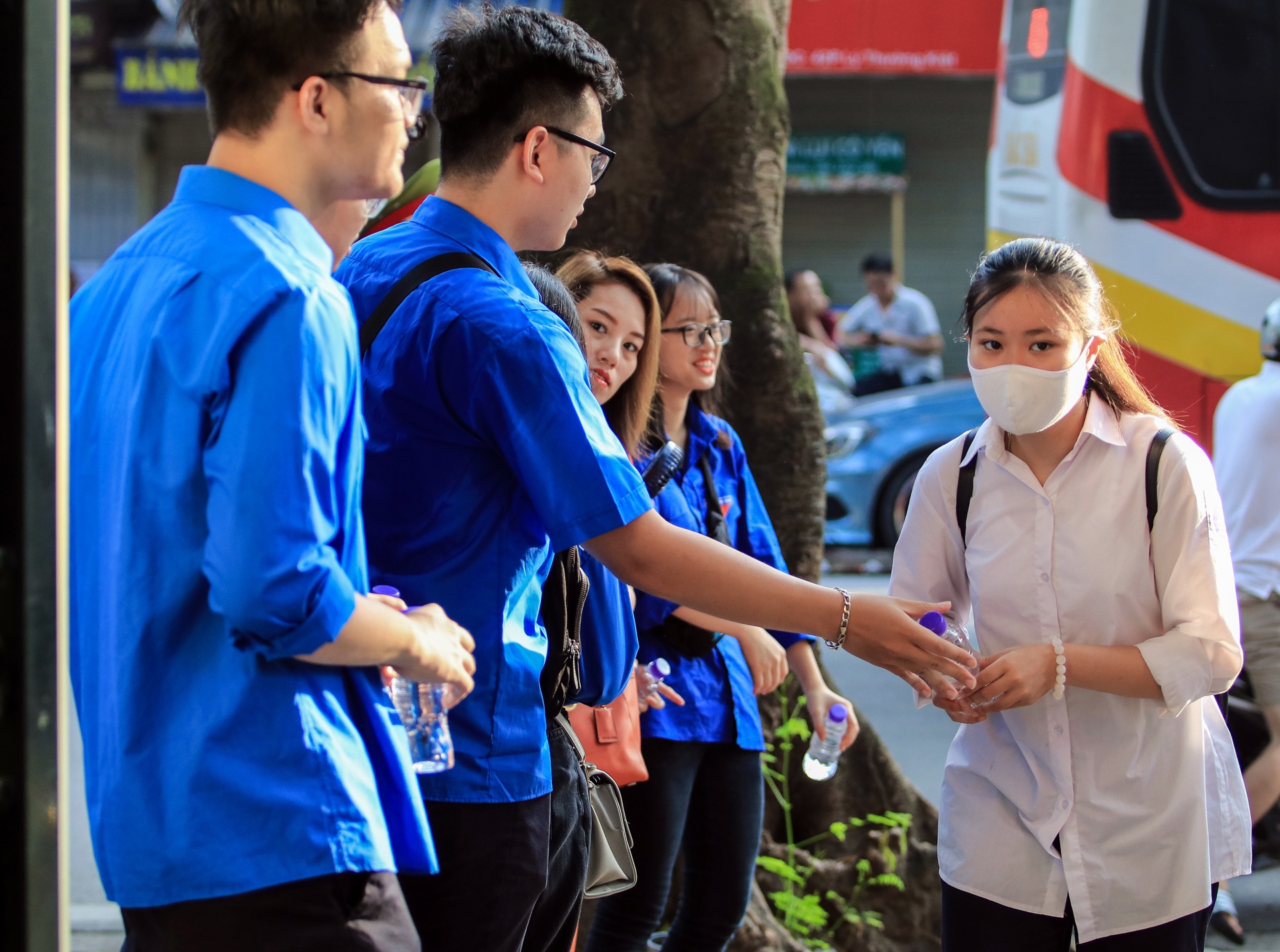 thí sinh làm bài dự thi môn ngữ vănb ảnh 6 thi sinh lam bai du thi mon ngu vanb anh 6