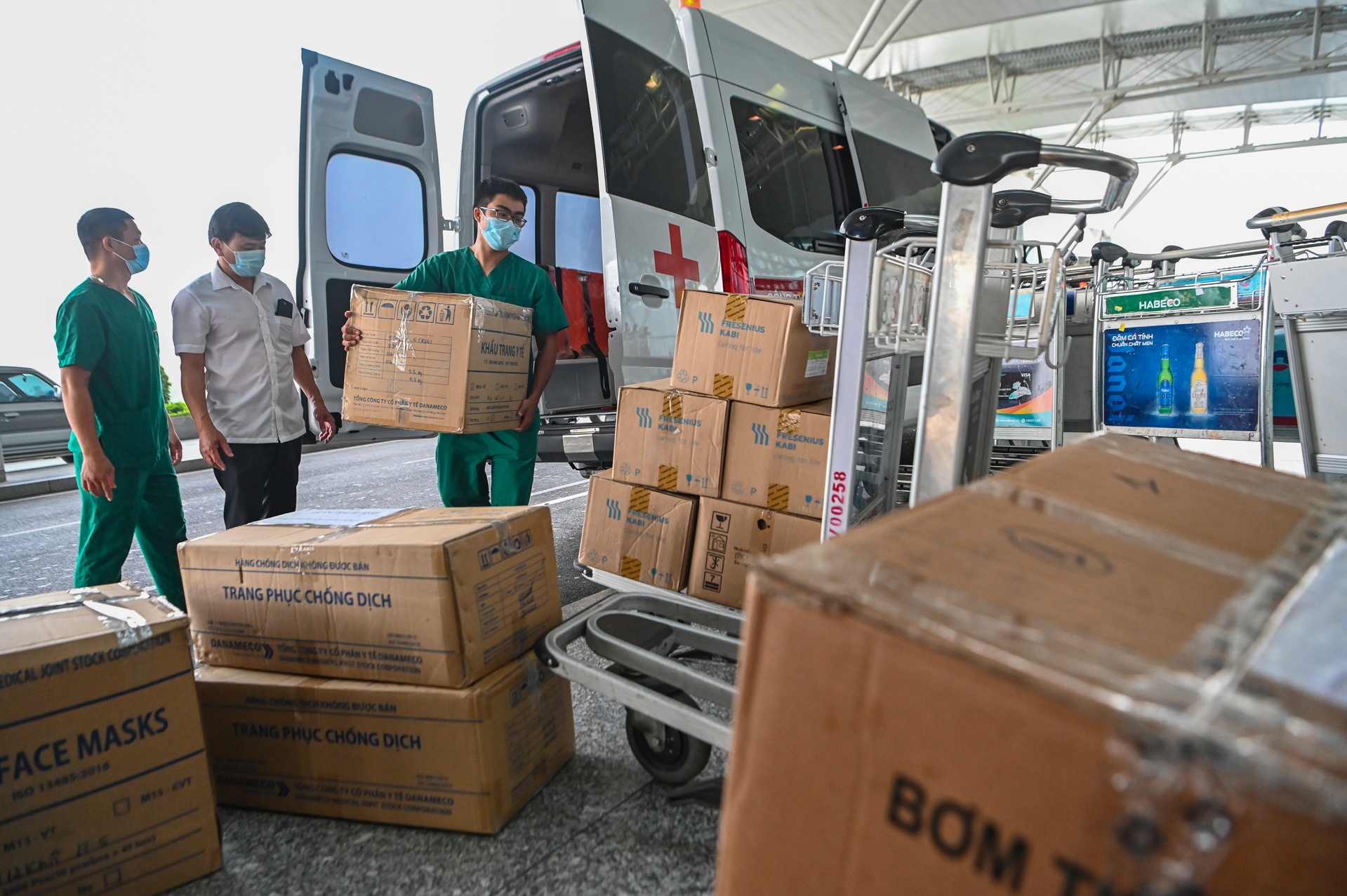chuyến bay giải cứu guinea xích đạo ảnh 5 chuyen bay giai cuu guinea xich dao anh 5