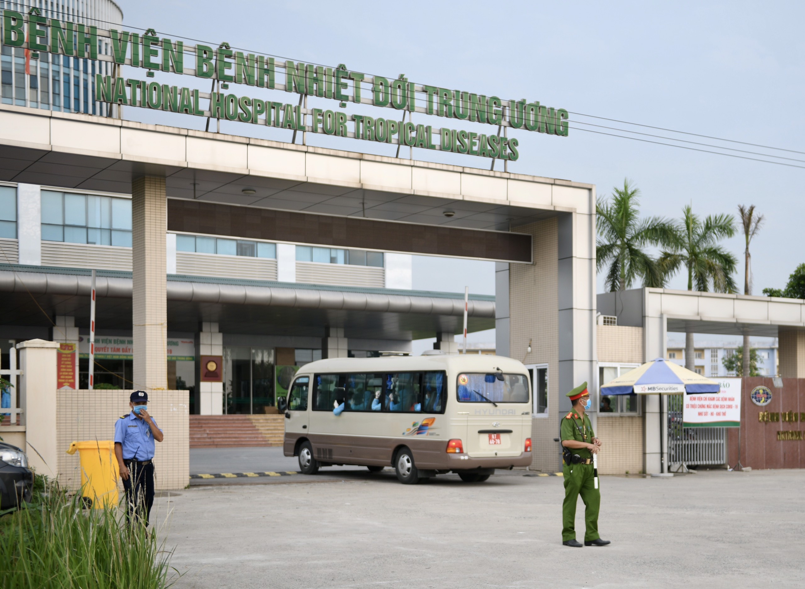 giải cứu người Việt Nam từ Guinea Xích đạo  ảnh 9 giai cuu nguoi Viet Nam tu Guinea Xich dao anh 9