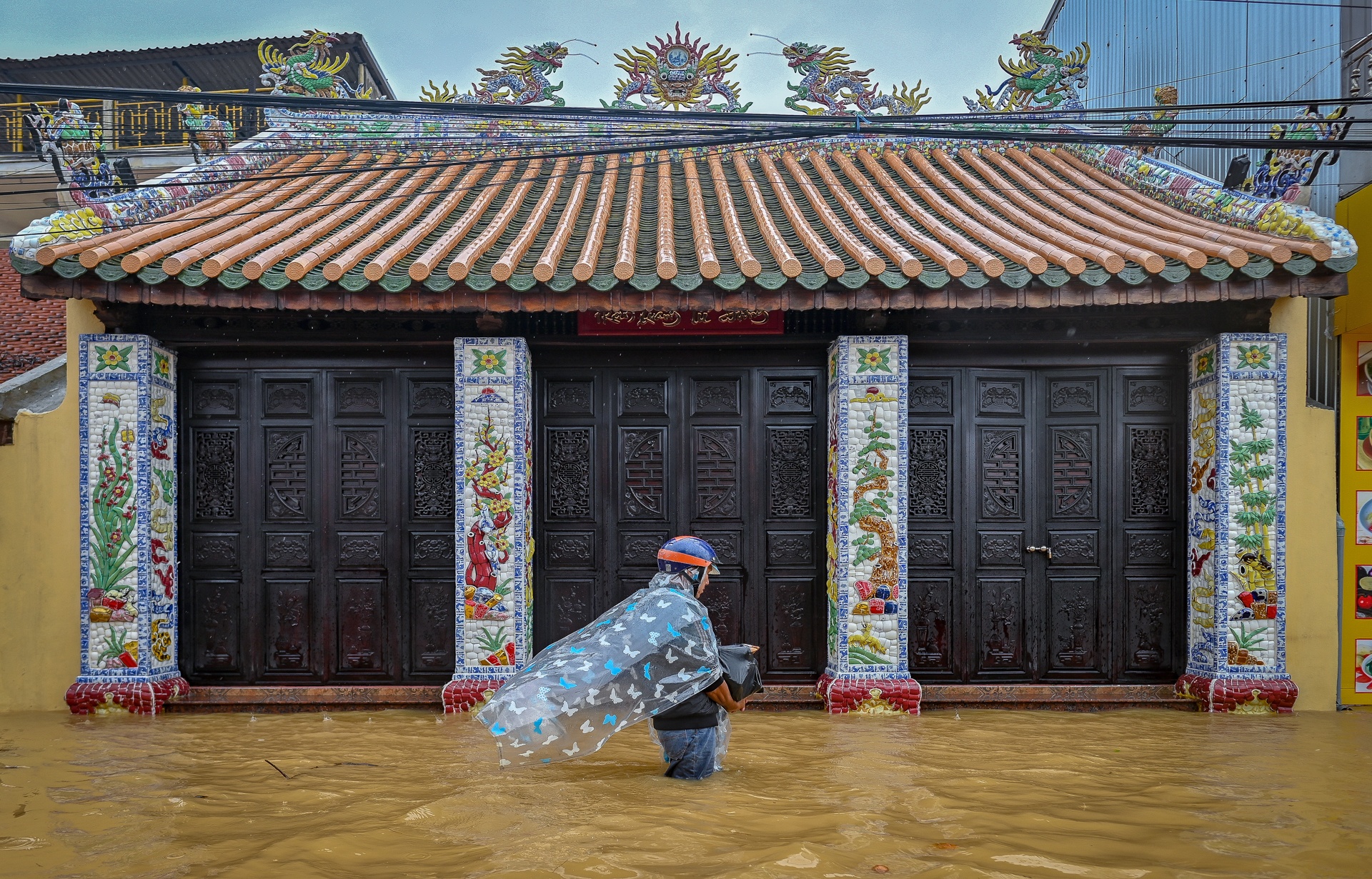 mua ngap o Hue anh 2