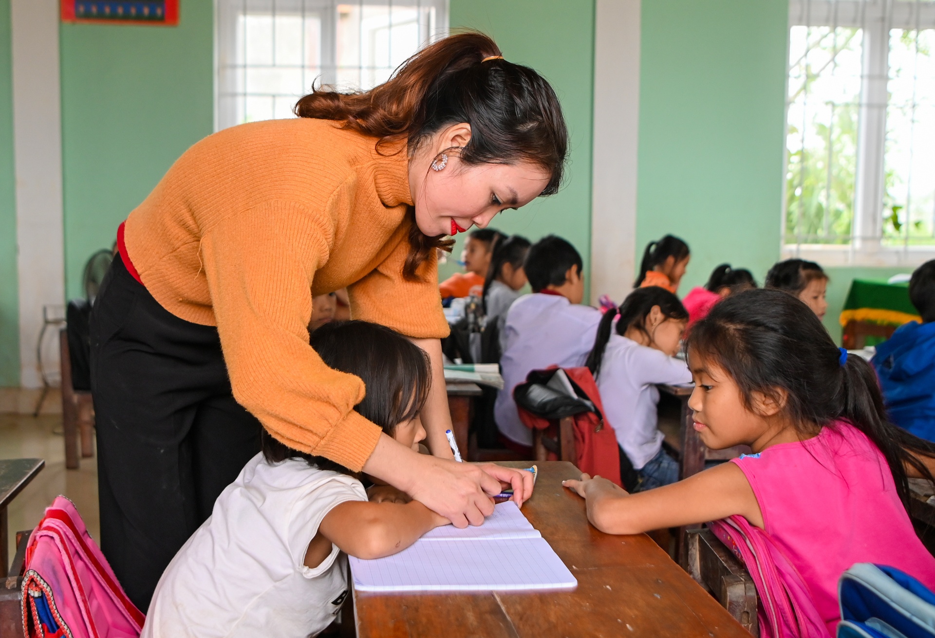 Bao so 13 khien truong hoc o Quang Binh toc mai anh 9