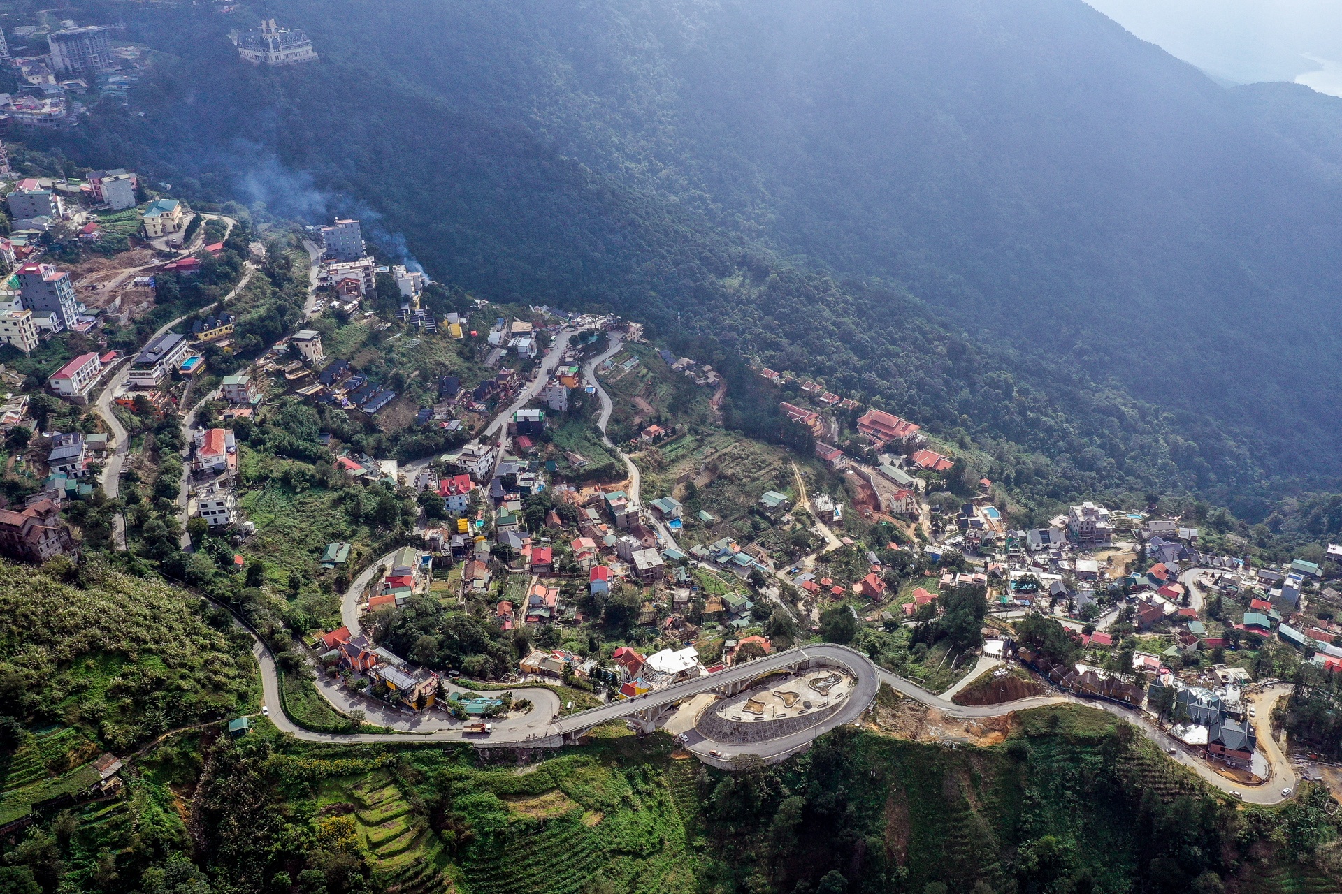Canh doi lap o Tam Dao anh 2