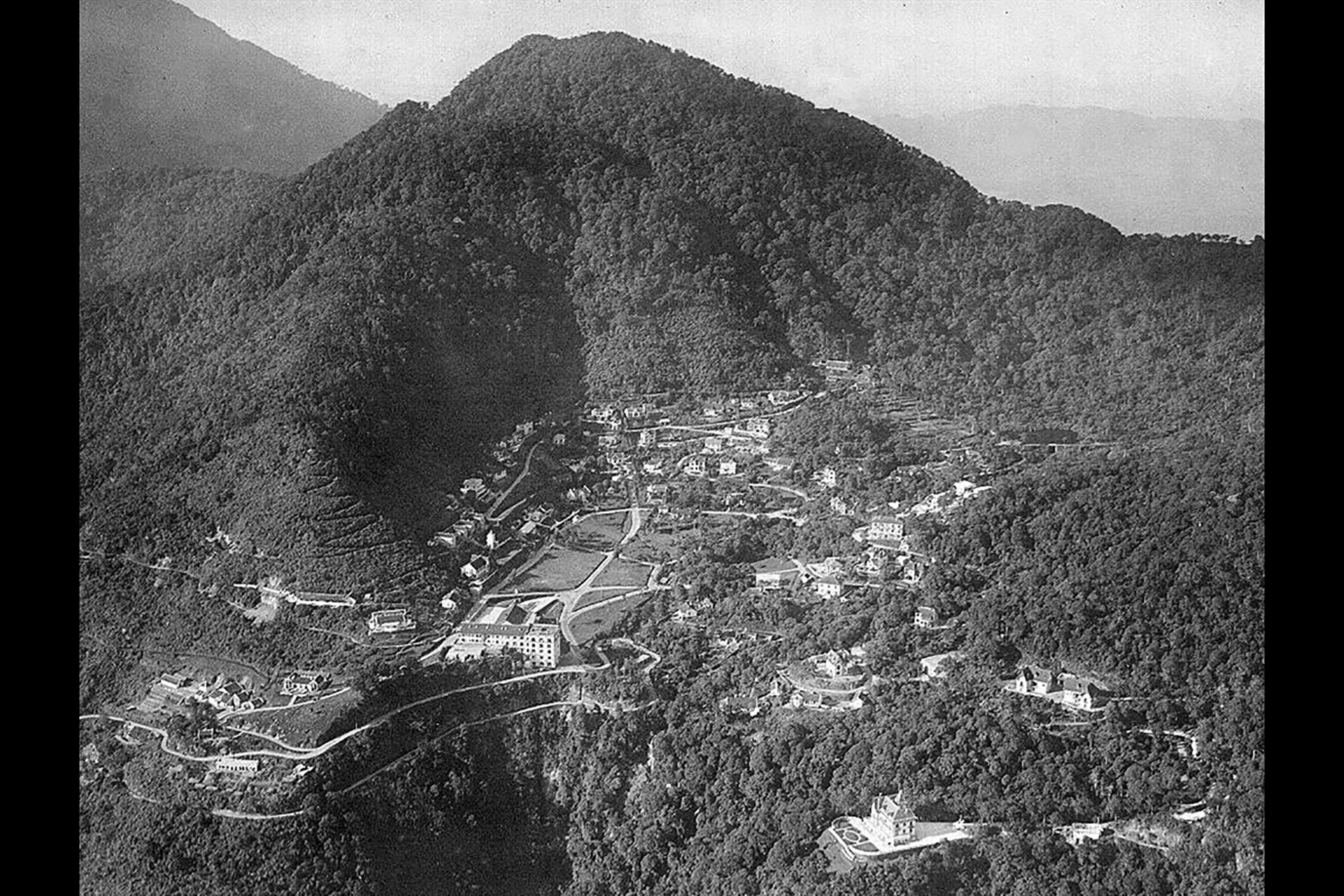 Canh doi lap o Tam Dao anh 3