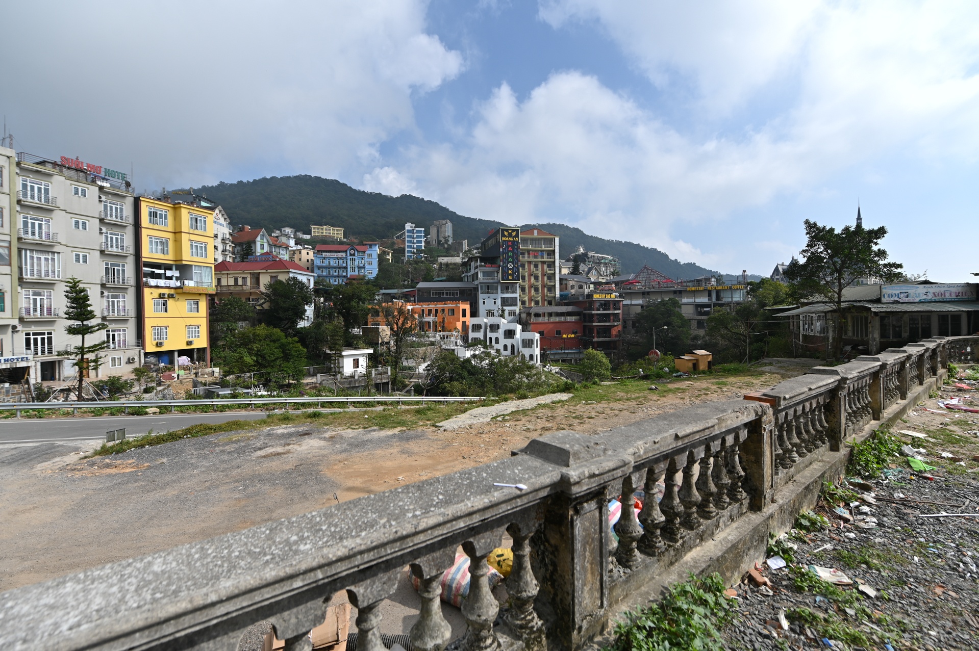 Canh doi lap o Tam Dao anh 12