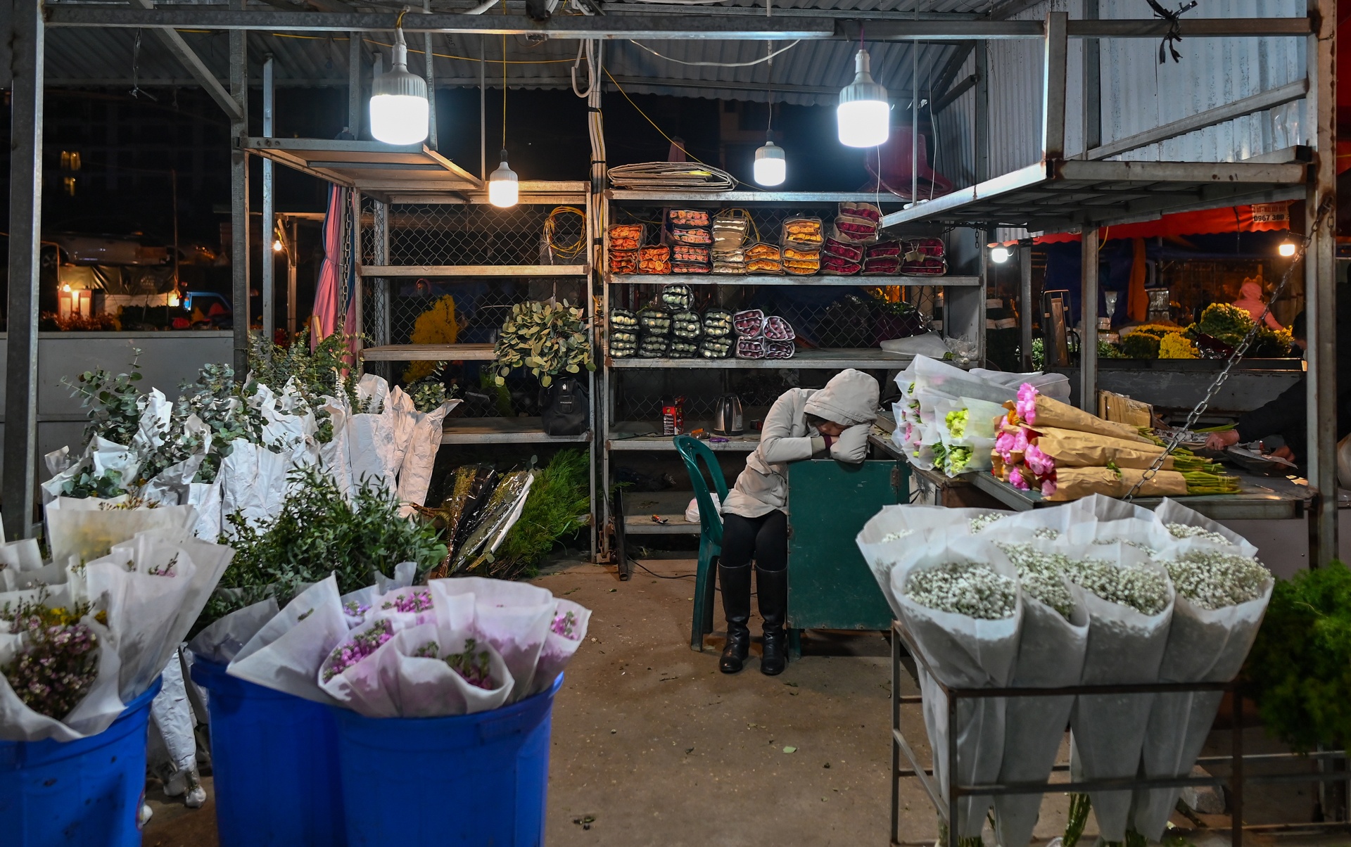 Nguoi dan Ha Noi dot lua suoi am anh 11
