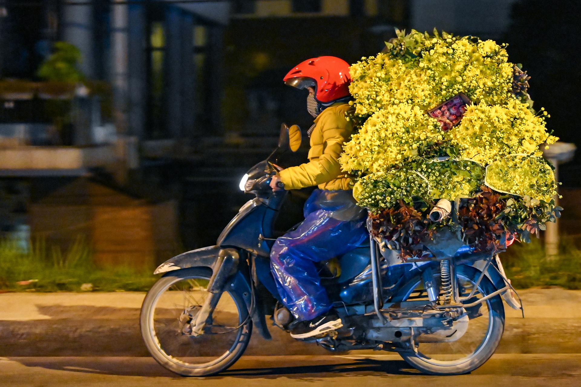 Nguoi dan Ha Noi dot lua suoi am anh 12