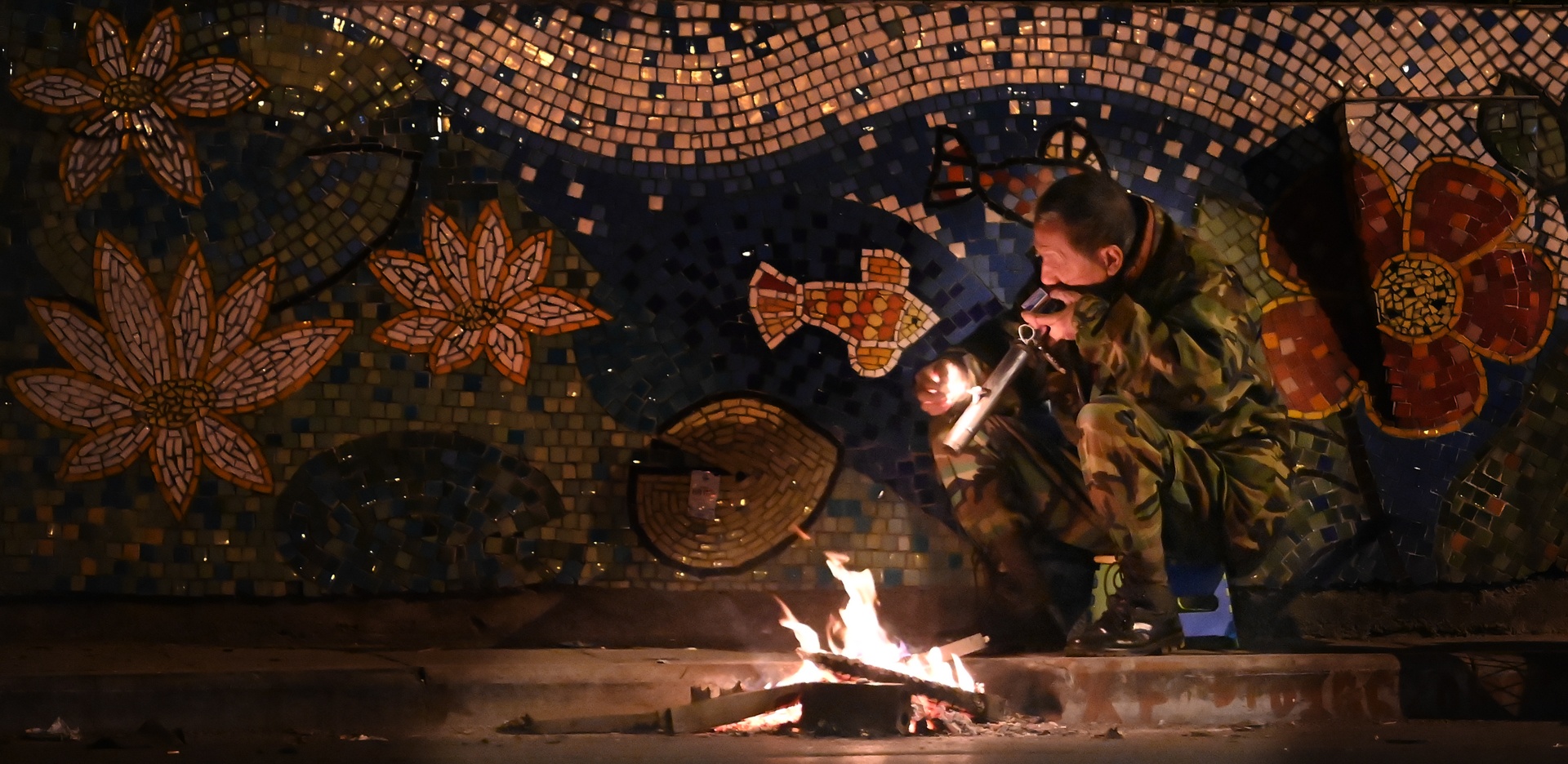 Nguoi dan Ha Noi dot lua suoi am anh 8