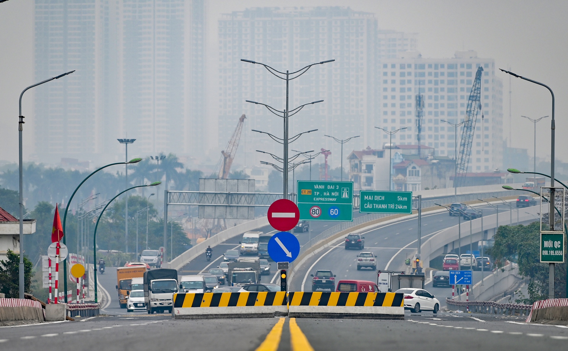 Cau Thang Long truoc ngay thong xe anh 12