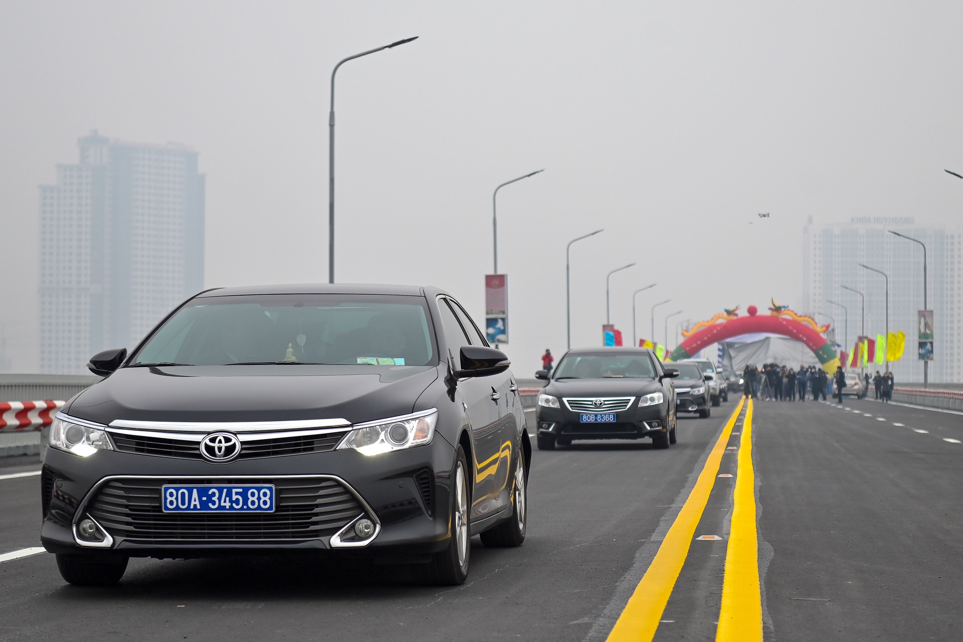 Chinh thuc thong xe cau Thang Long anh 8