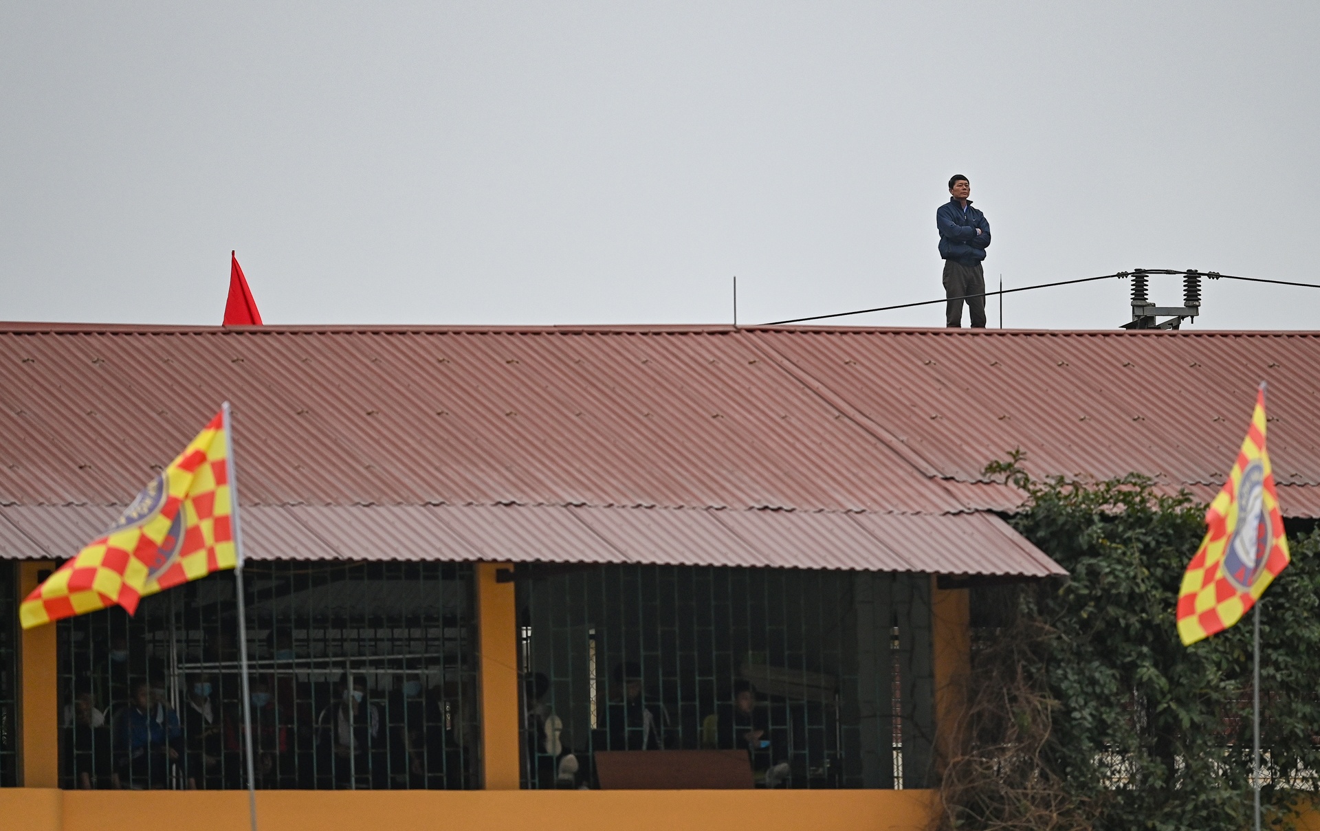 CDV Thanh Hoa treo len noc nha co vu anh 4