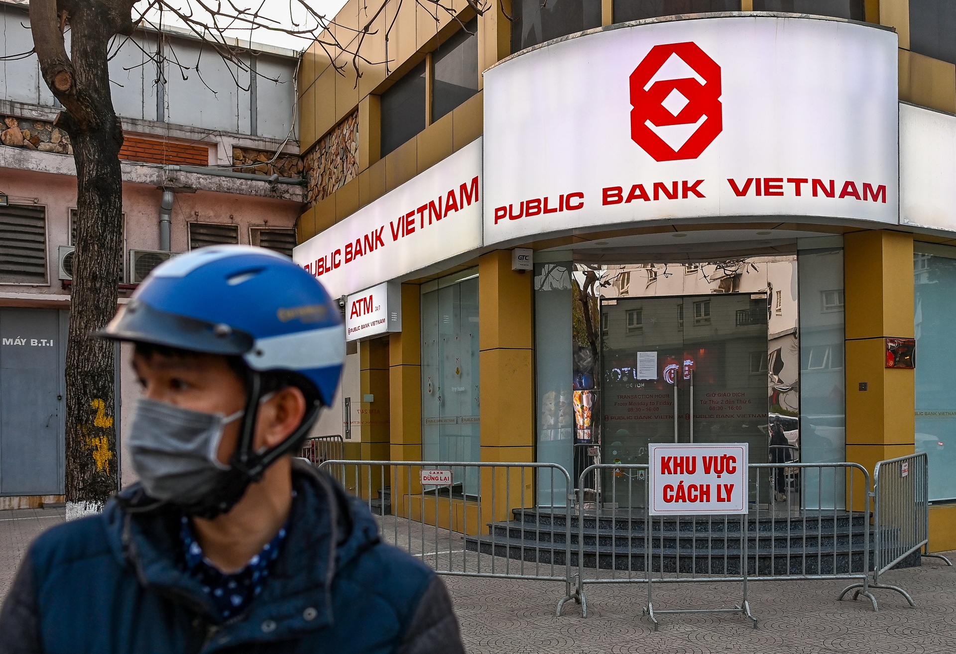 Phong toa chung cu o Ha Noi Covid-19 anh 11