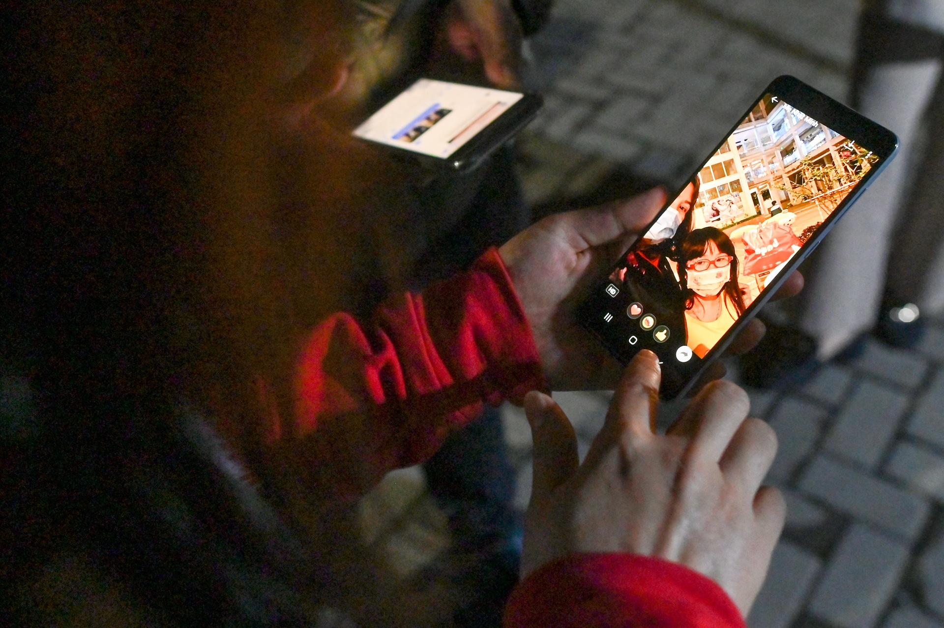 Het cach ly hoc sinh truong Xuan Phuong anh 7