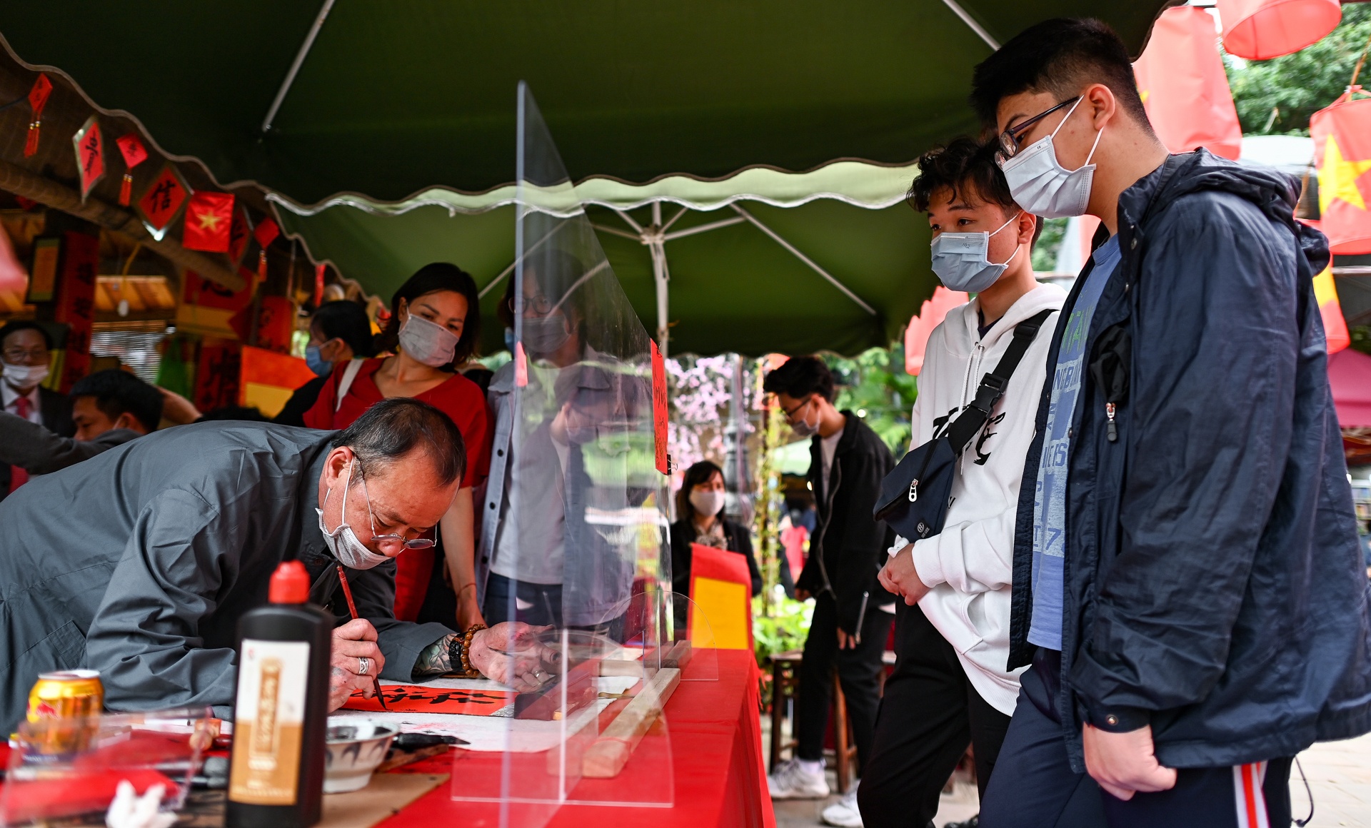 Ong do cho chu qua kinh chong giot ban anh 2