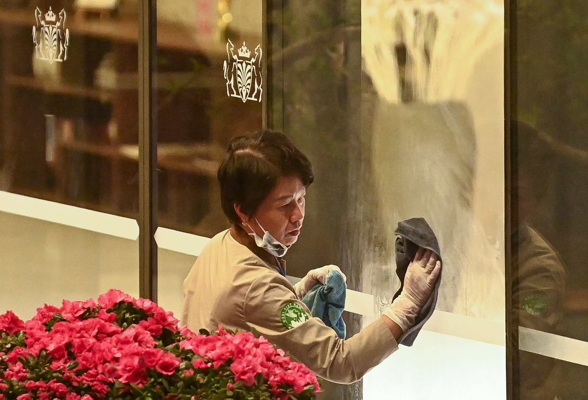 Phong toa khach san co chuyen gia Nhat tu vong anh 10