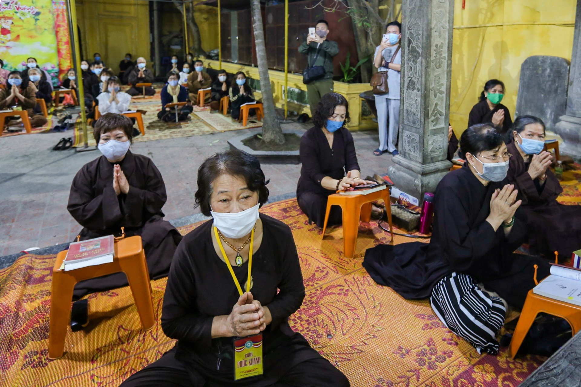 Lan dau to chuc le cau an truc tuyen anh 5