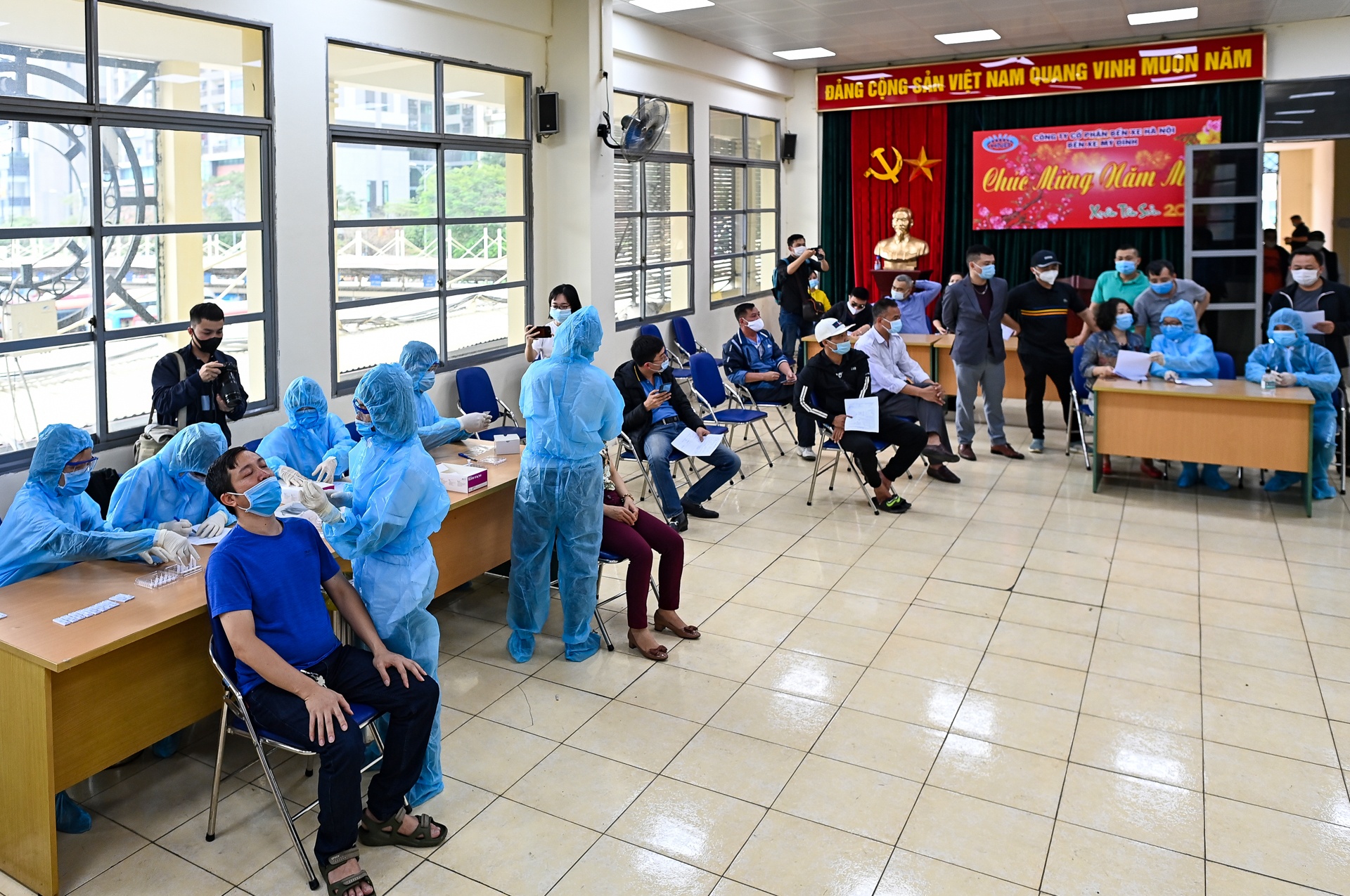 Xet nghiem ngau nhien tam soat Covid-19 anh 5