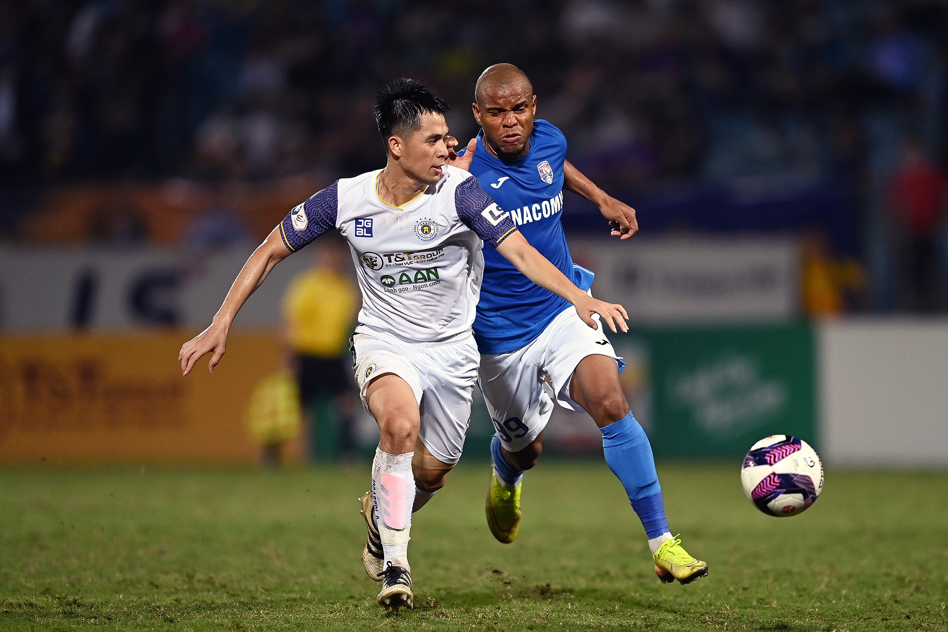 Quang Hai an mung sinh nhat lan thu 24 anh 9