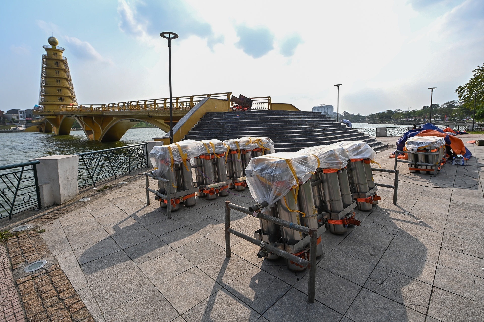 Ban phao hoa ky niem ngay gio to anh 6