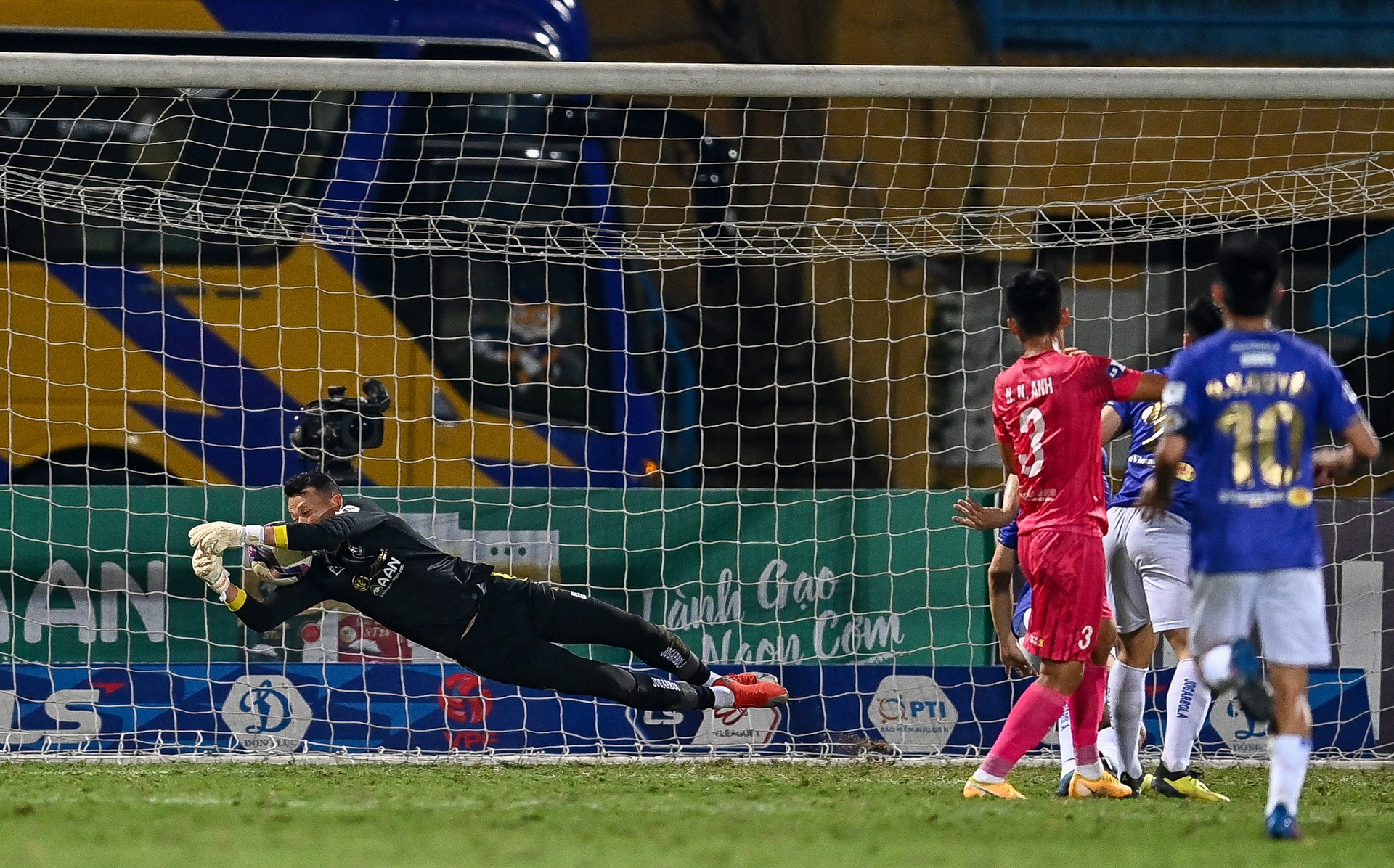 Ngoai binh Ha Noi toa sang anh 6