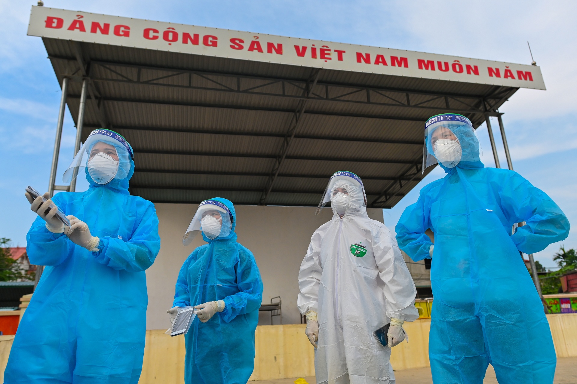 Hà Nội: Xét nghiệm truy tìm virus SARS-CoV-2 ảnh 2 Ha Noi: Xet nghiem truy tim virus SARS-CoV-2 anh 2