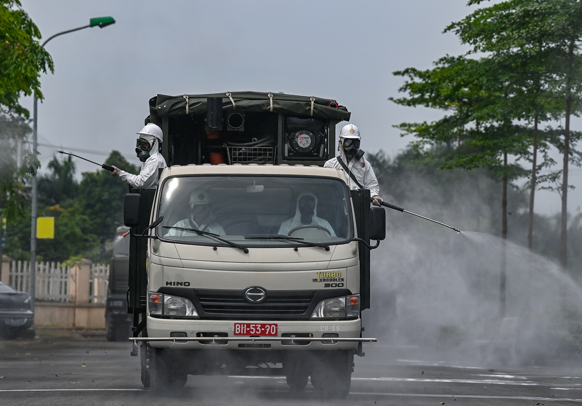 Quan doi khu trung Benh vien nhiet doi trung uong anh 5