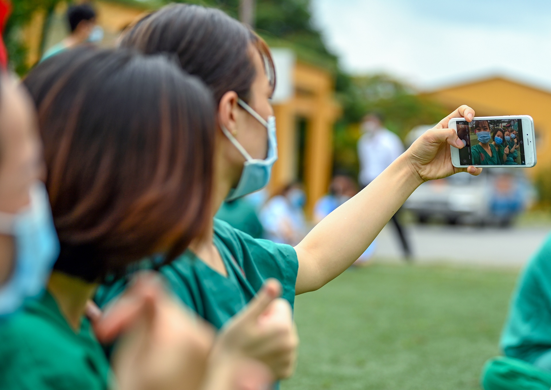 Bác sĩ tình nguyện vào tâm dịch Bắc Giang ảnh 6 Bac si tinh nguyen vao tam dich Bac Giang anh 6