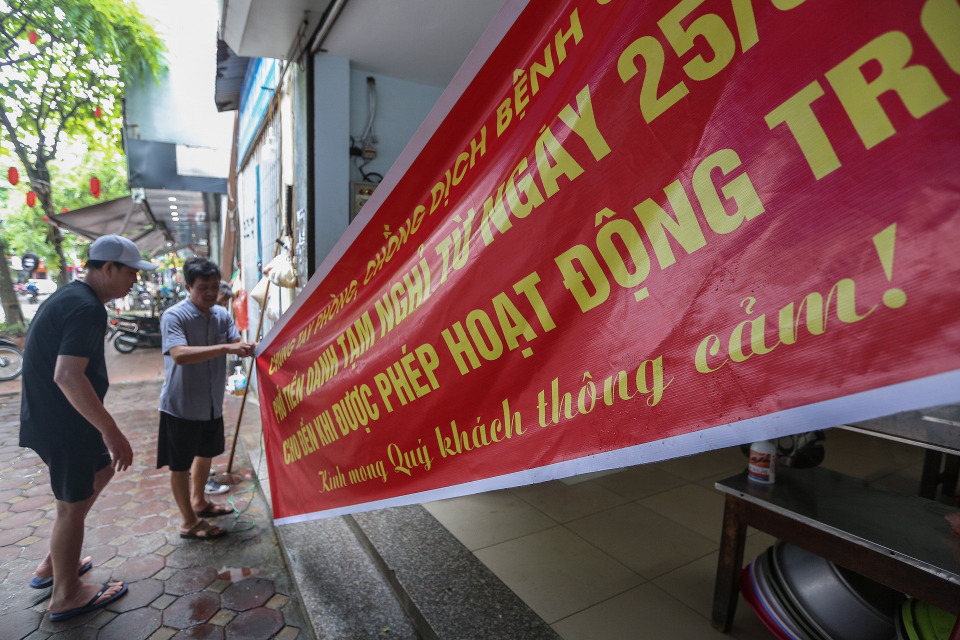 Dong cua dich vu phong dich Covid-19 anh 11