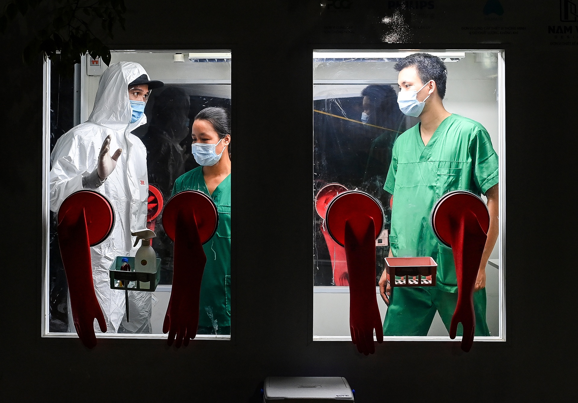 Che tao bot xet nghiem chong nong chi vien Bac Giang hinh anh