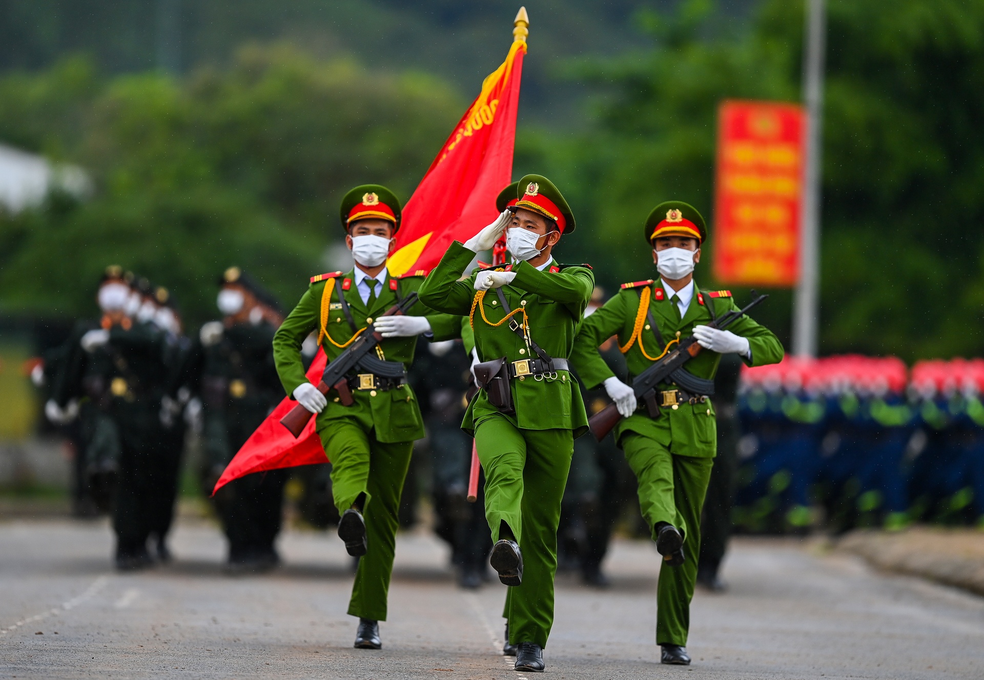 Cảnh sát cơ động  ảnh 2 Canh sat co dong anh 2