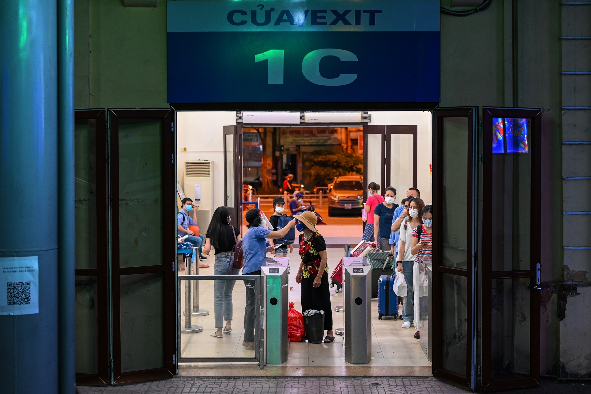 Tai khoi dong tau khach Bac Nam anh 2