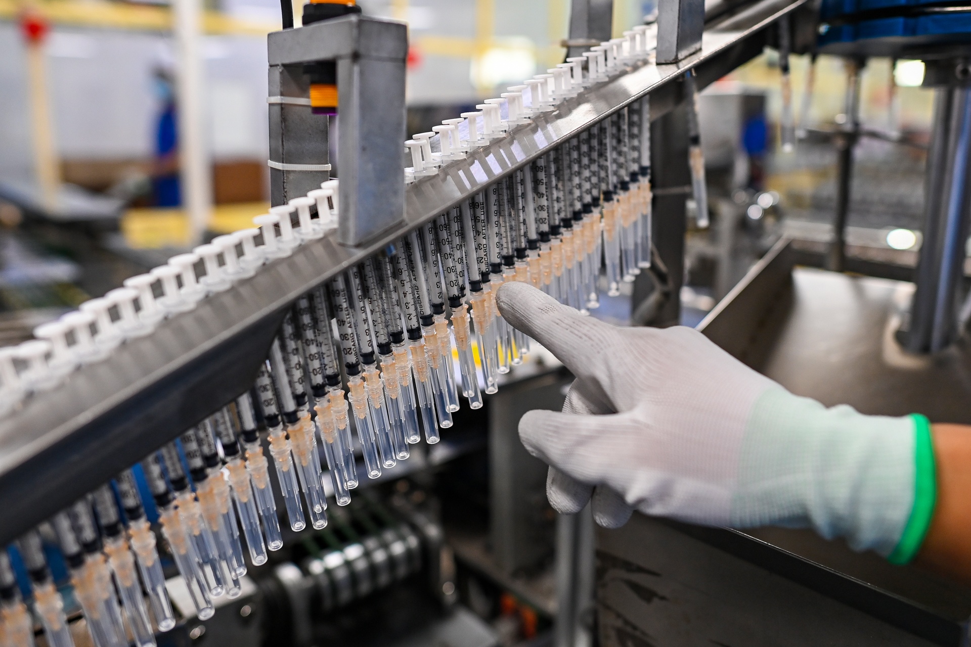 Chien dich tiem chung Covid-19 anh 7