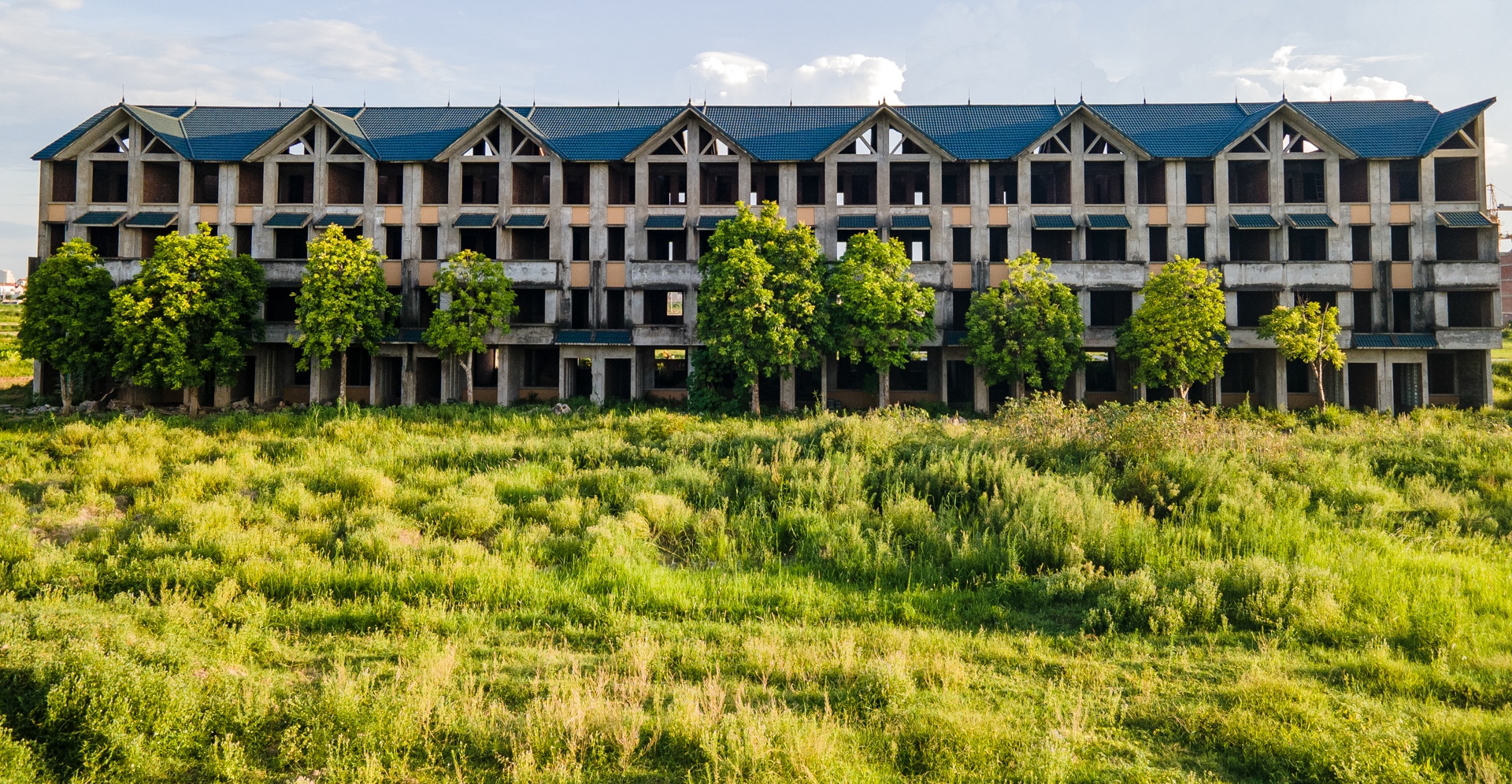 Biet thu trieu do bo hoang o Ha Noi anh 17