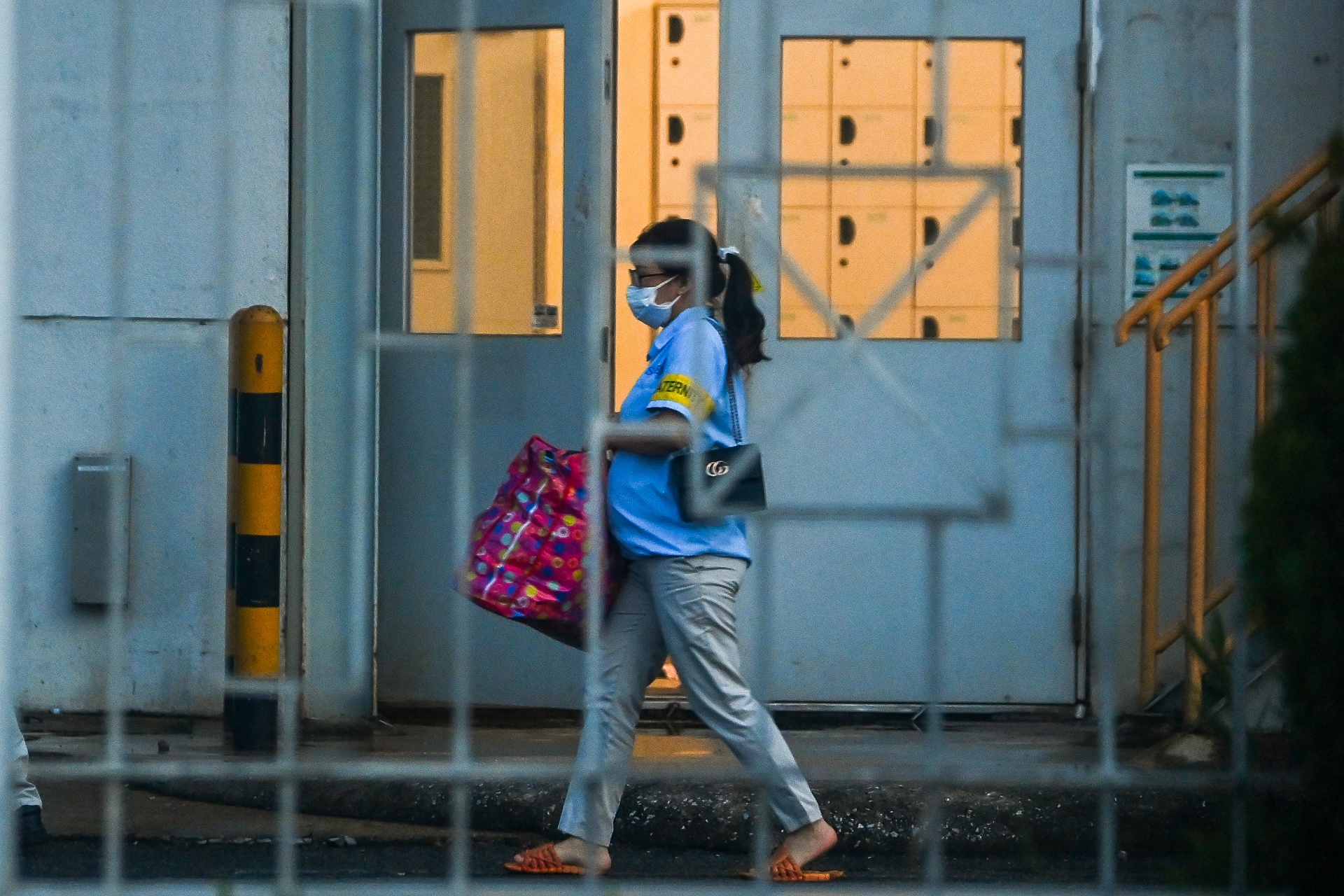 Canh tiep te cho gan 2.000 cong nhan o khu cong nghiep Thang Long hinh anh