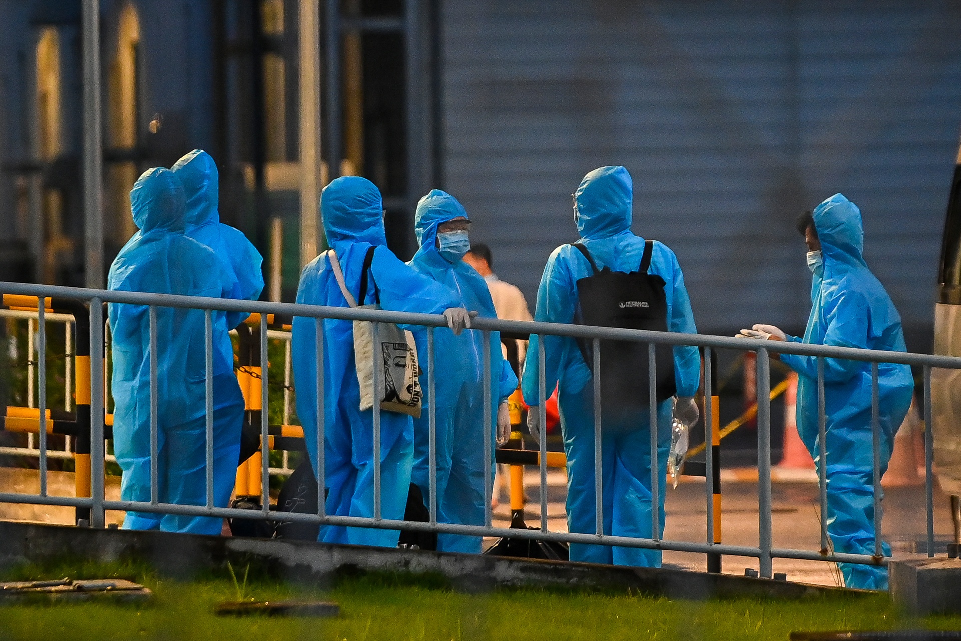 Phong toa cong ty o Ha Noi anh 7