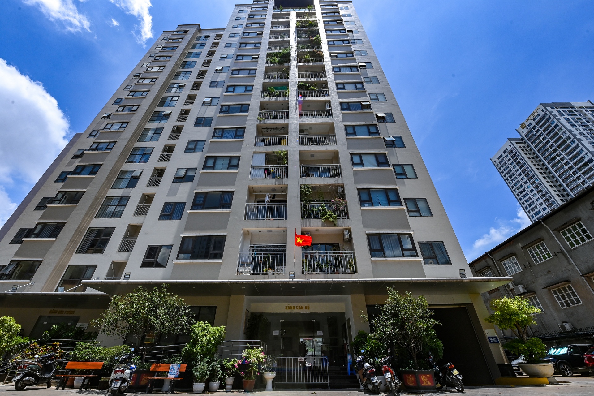 Phong toa chung cu o Ha Noi anh 2