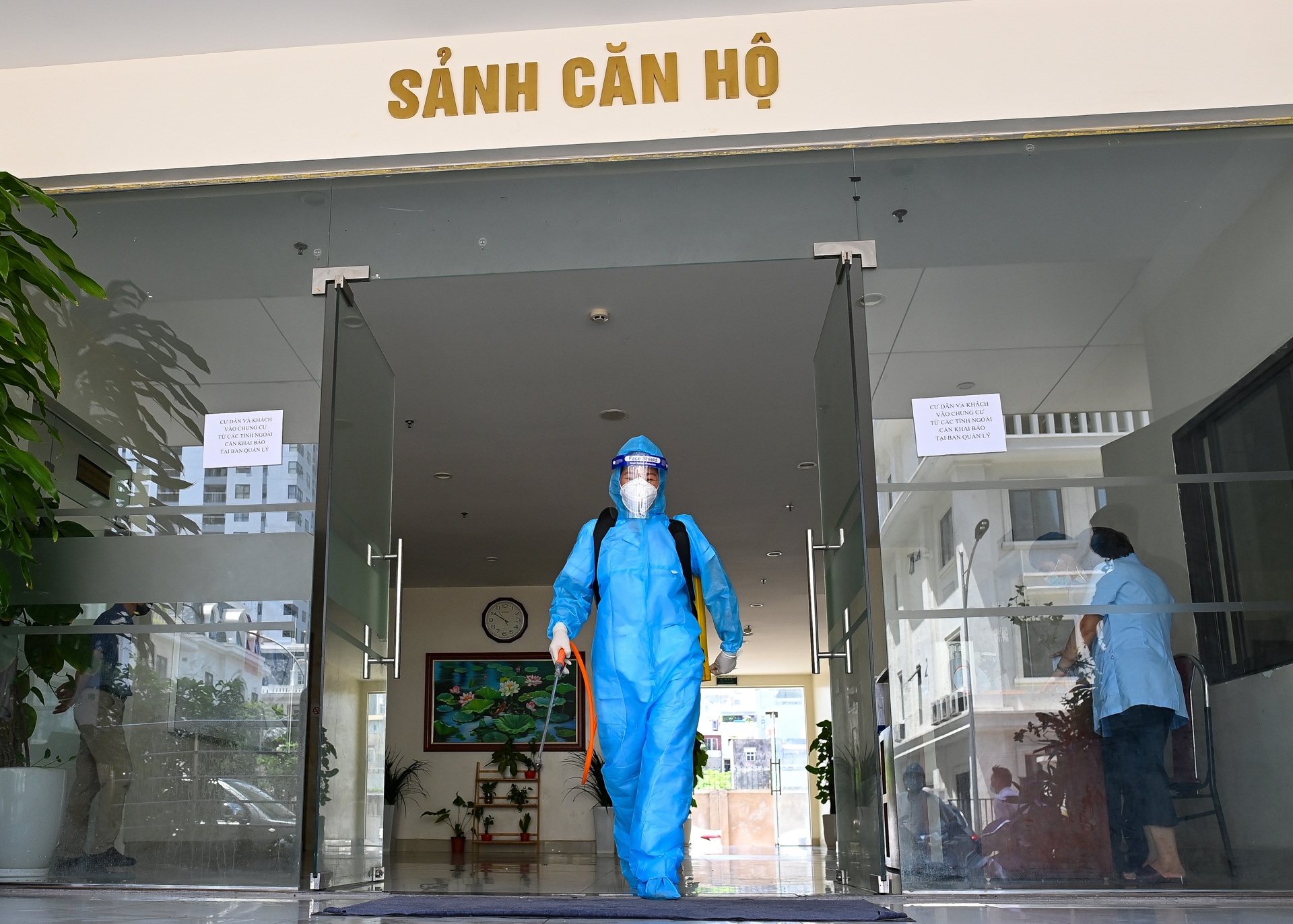 Phong toa chung cu o Ha Noi anh 3