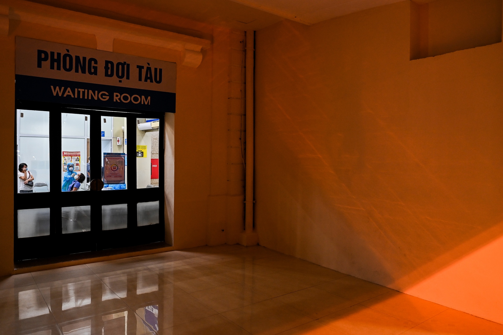 Hà Nội xét nghiệm Covid-19 cho 10.000 người ảnh 1 Ha Noi xet nghiem Covid-19 cho 10.000 nguoi anh 1