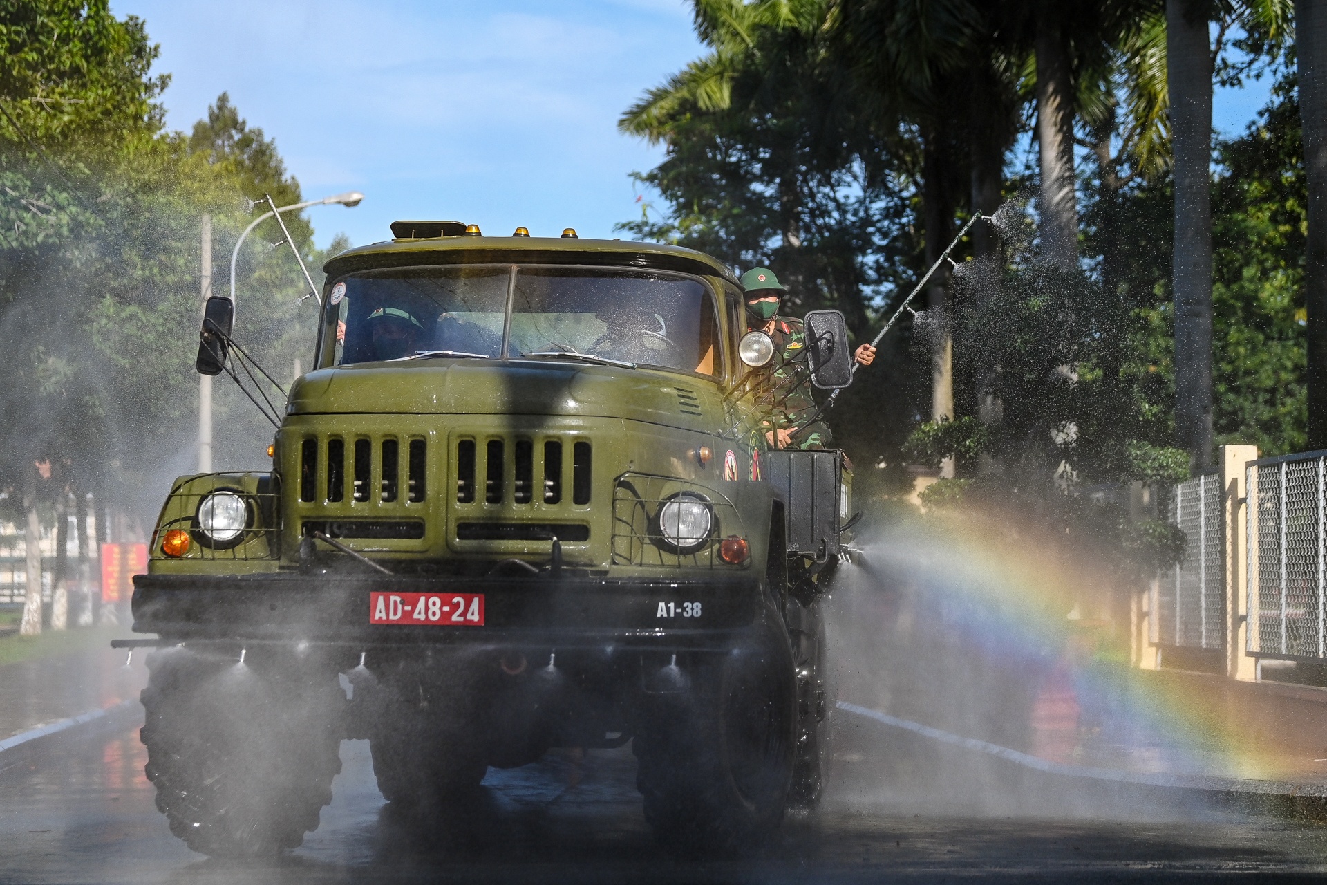 Phun khu khuan tinh Binh Duong anh 5