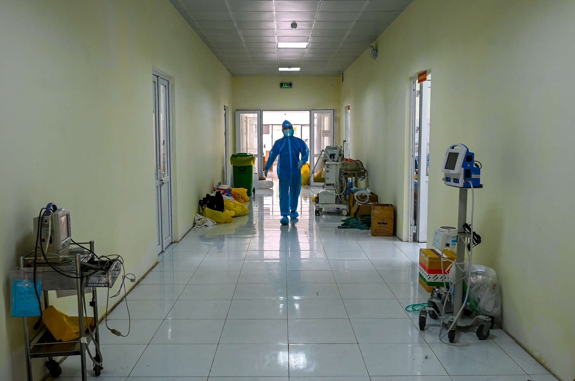 Trung tam hoi suc Covid-19 o Binh Duong anh 2