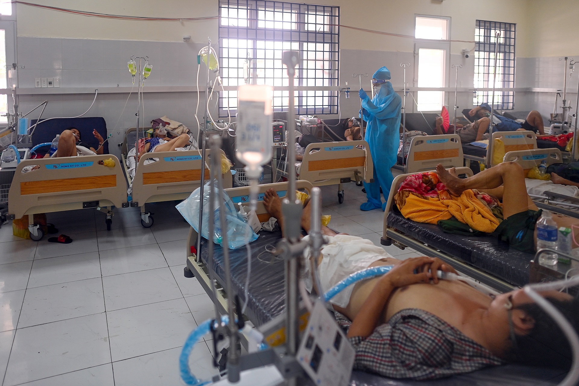 Trung tam hoi suc Covid-19 o Binh Duong anh 4