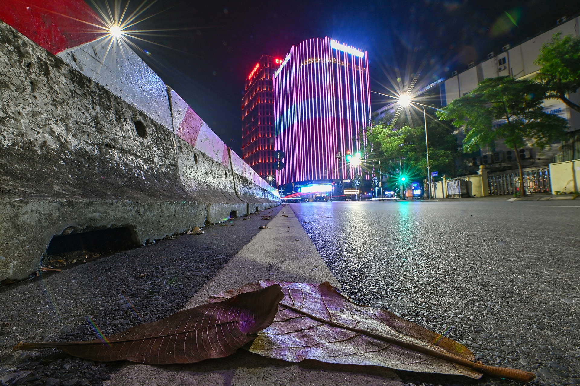 Duong pho Ha Noi vang ve anh 13