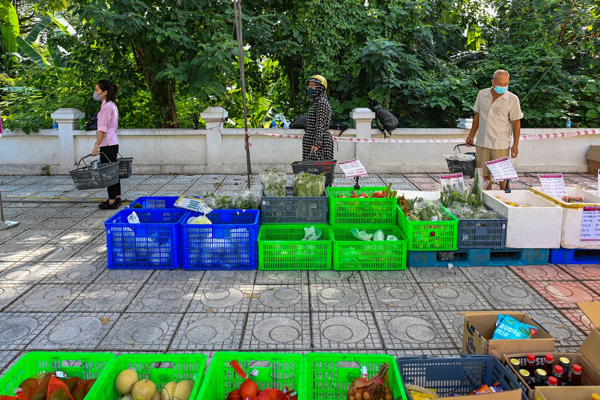 Sieu thi luu dong tai Ha Noi anh 8