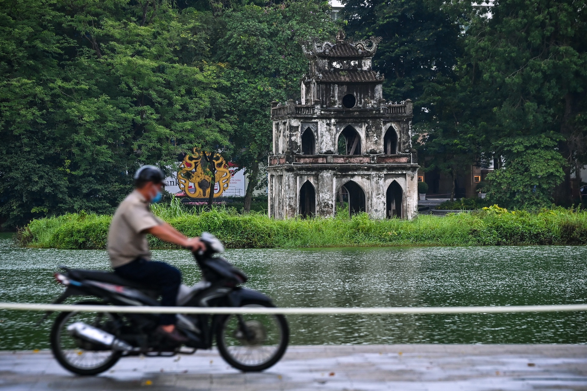 Ha Noi chong dai dich Covid-19 anh 1
