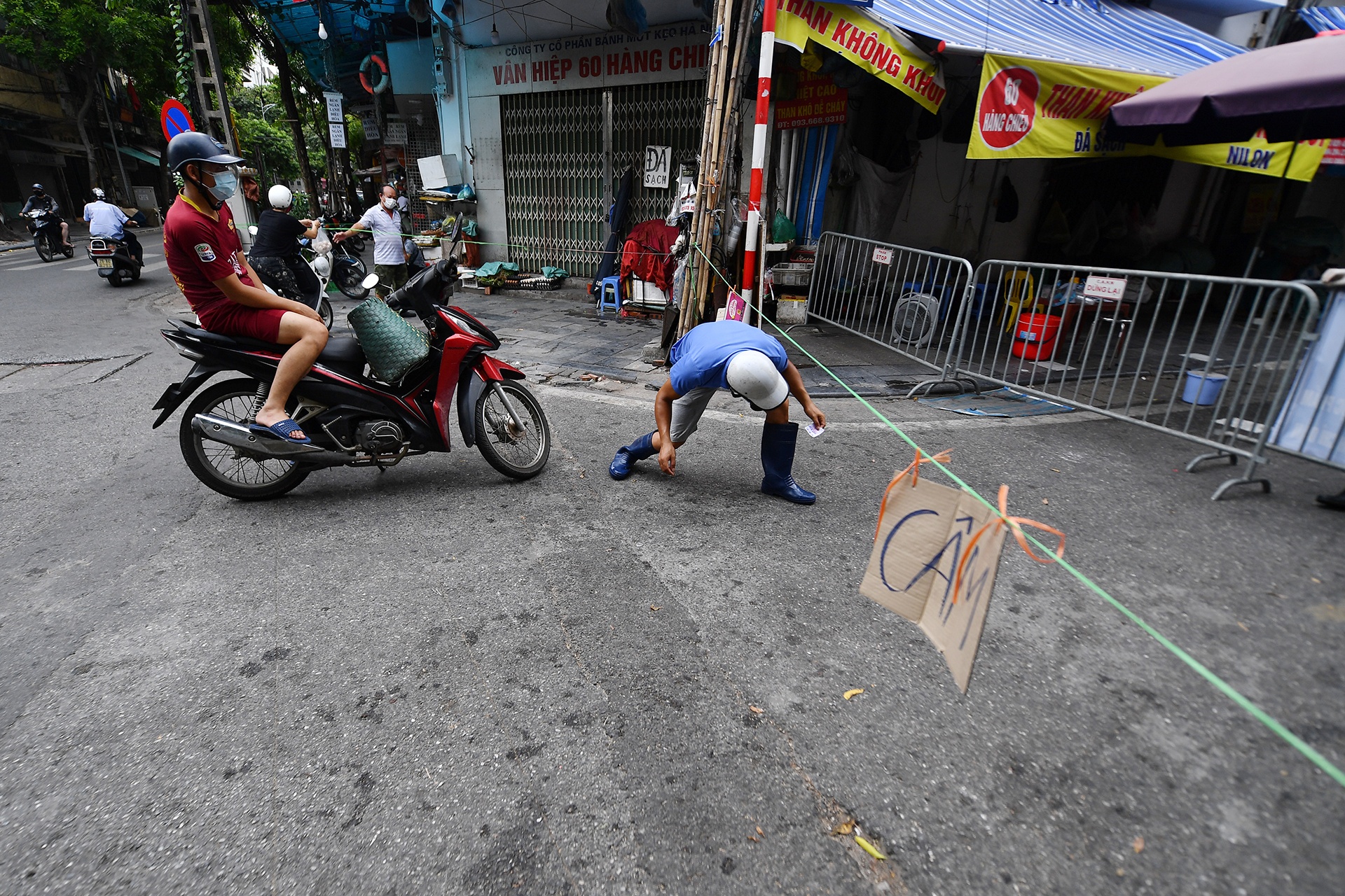 Ha Noi chong dai dich Covid-19 anh 12