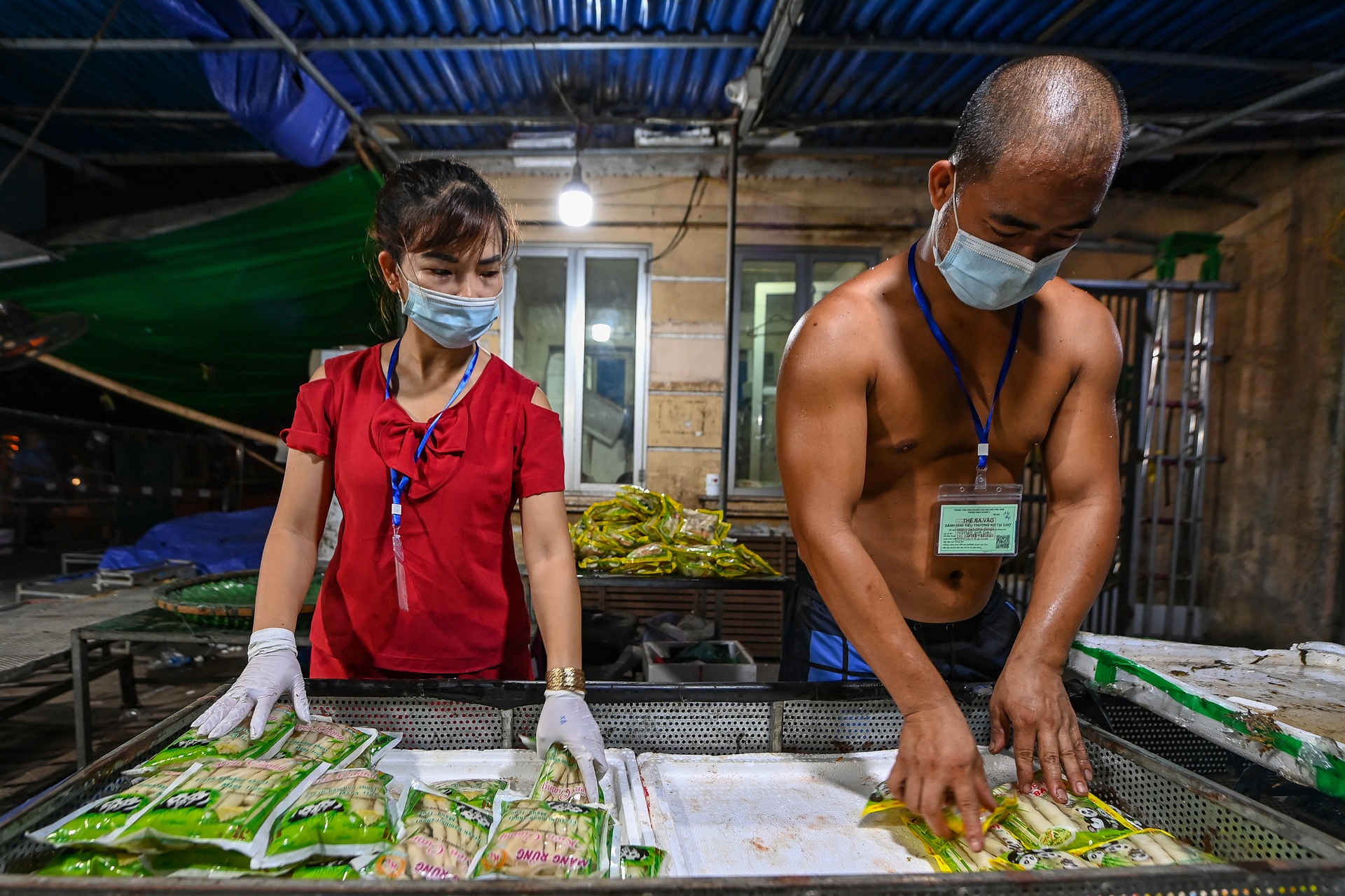 Cho dau moi Ha Noi mo cua anh 10