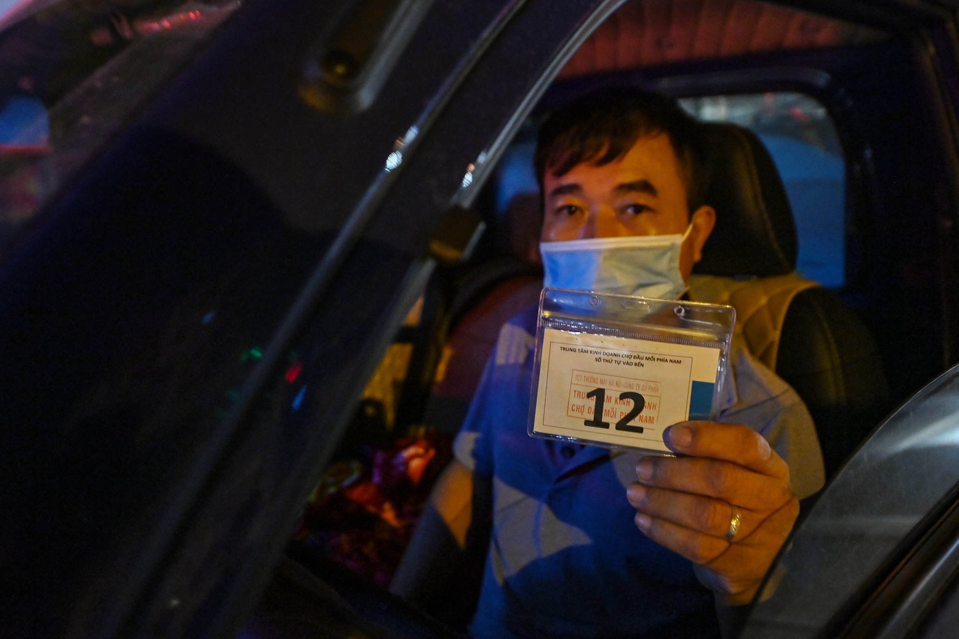 Cho dau moi Ha Noi mo cua anh 4